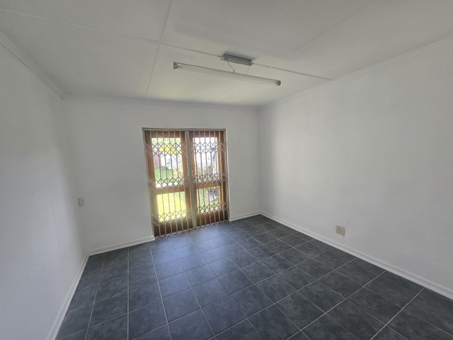 To Let Commercial Property for Rent in Port Alfred Eastern Cape